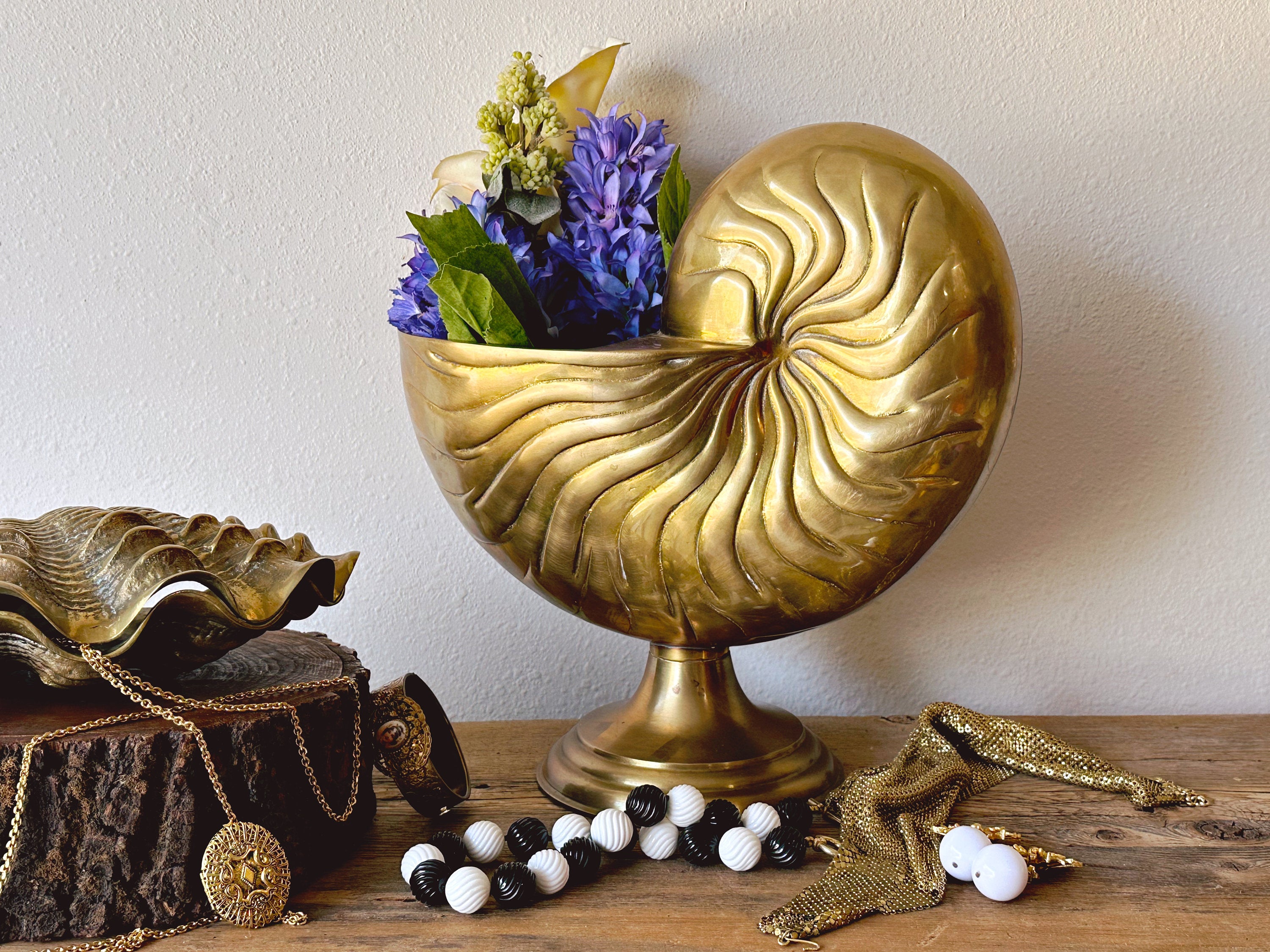 Vintage Hollywood Regency Solid Brass Seashell Bookends
