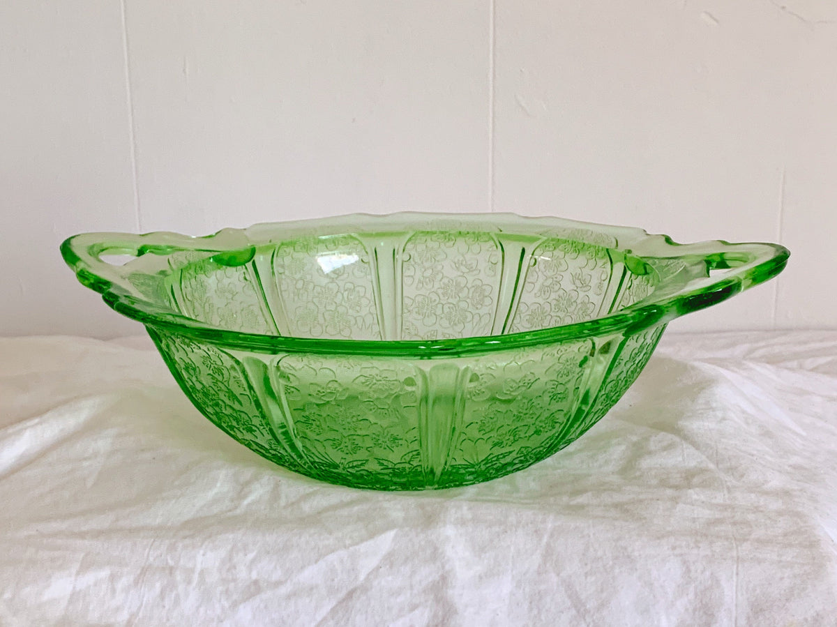Variety of Vintage 1930s Green Depression Glass Serving Bowls