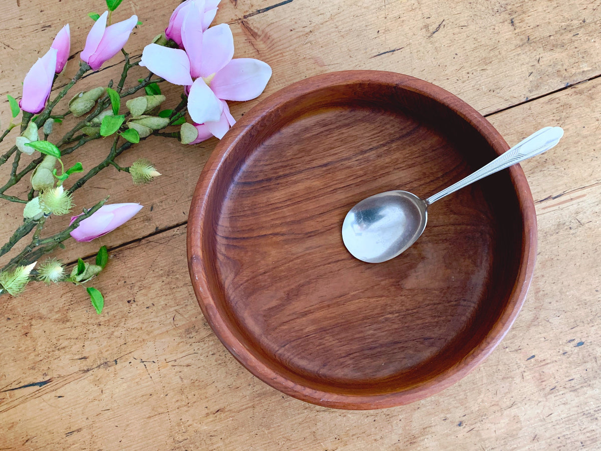 Mid-Century Modern Glass Salad Serving Bowl Set - 7 Pieces