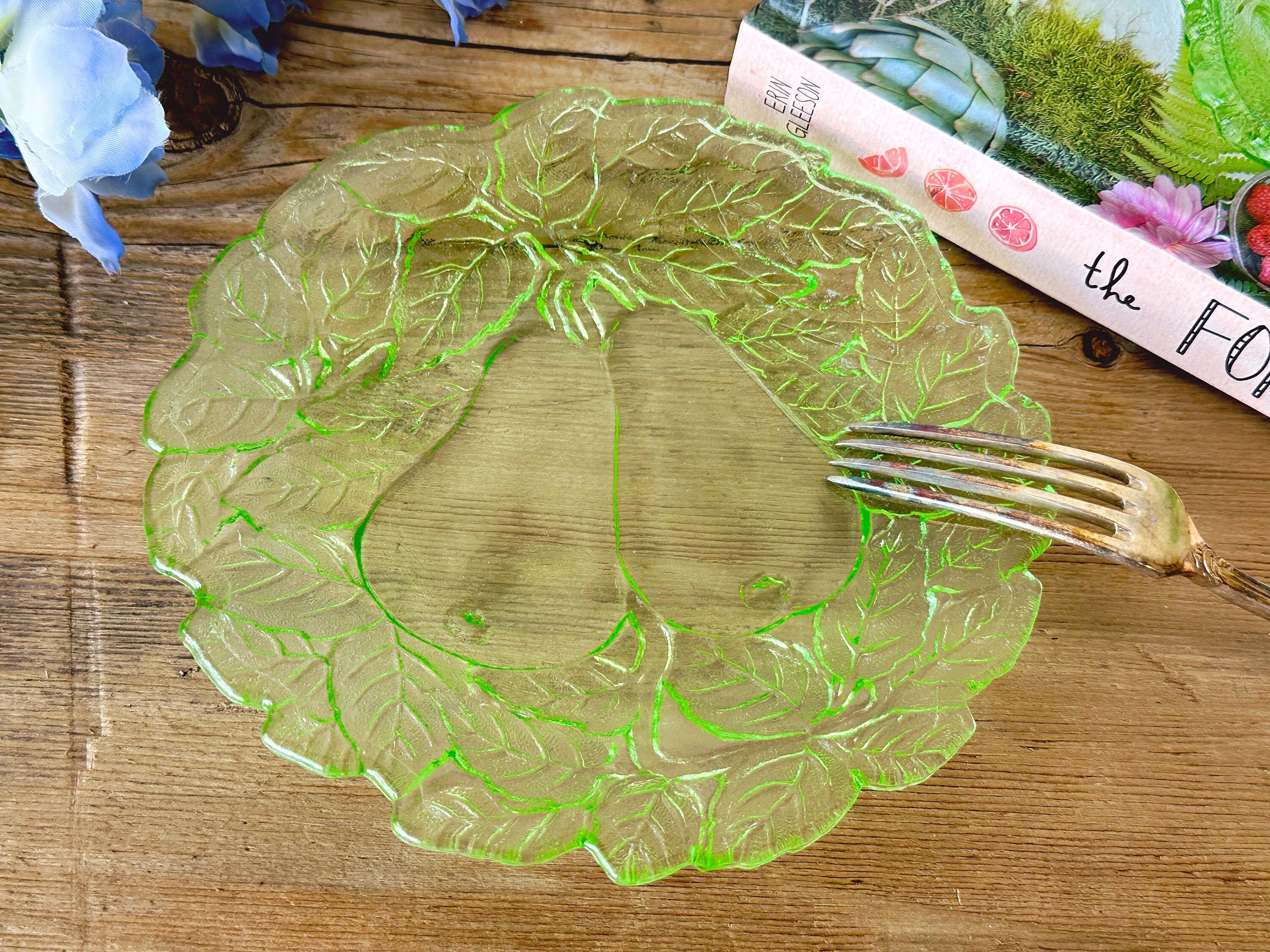 Vintage 1930s Green Uranium Depression Glass Small Plates | Indiana Glass Sweet Pear Pattern Plate | Cabbage Leaf Candy Dish