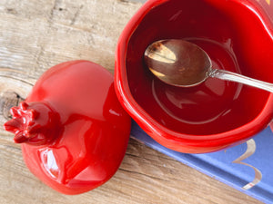 Vintage Pomegranate Soup Tureens with Lid by Barbara Eigan for Williams Sonoma in Set of 2, 4 or 6 | Red Round Ceramic Soup Bowls Tableware