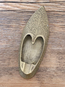 Pair of Vintage Etched Mini Brass Shoe Ashtrays | Mid Century Slipper Ashtray | Cigaret Accessory Men's Tobacciana Gift | Man Cave Decor