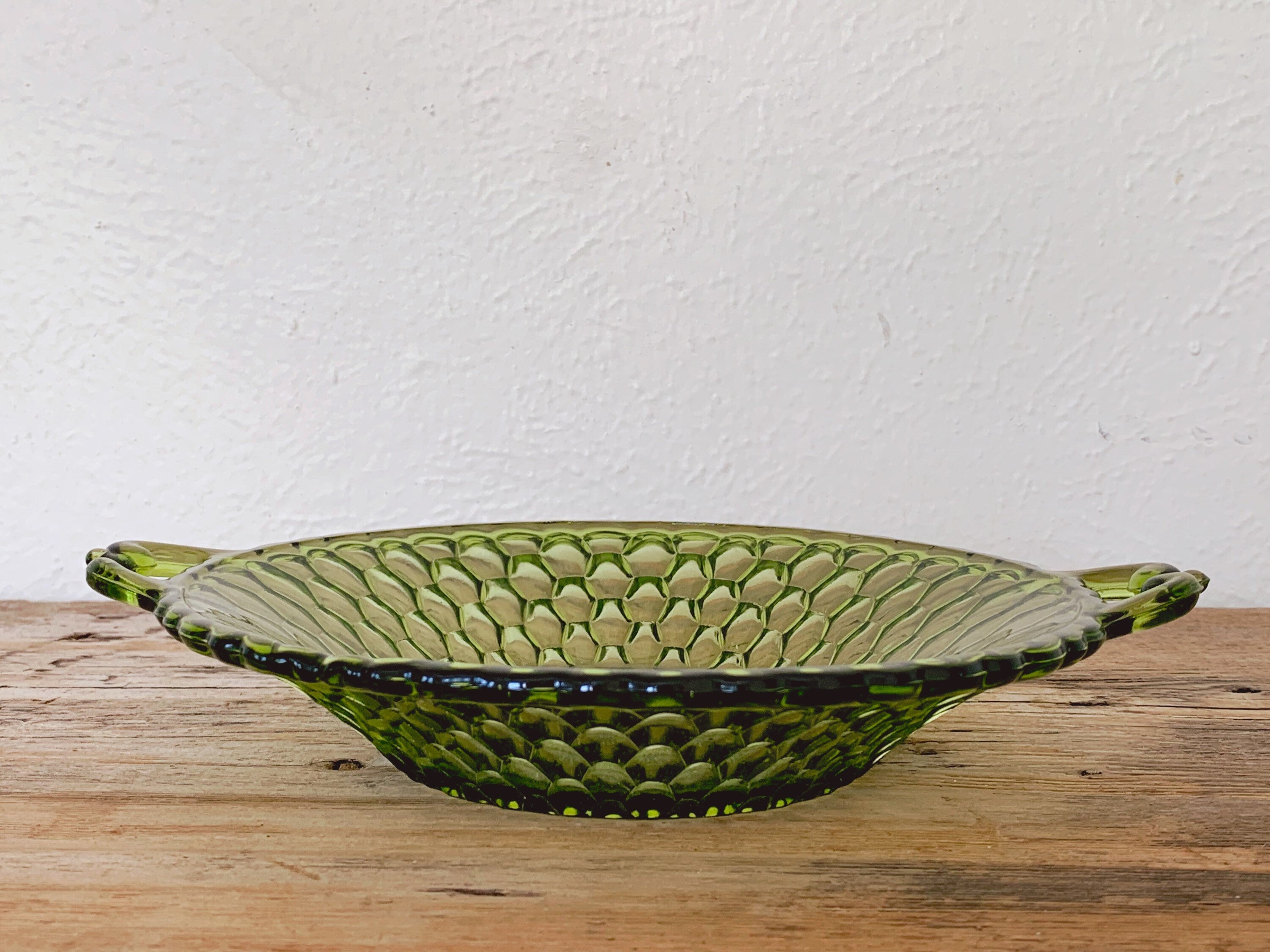 Vintage 1960s Indiana Glass Avocado Green Glass Serving Dish with Double Handles | Mid Century Honeycomb Pattern Jewelry Dish Catchall Bowl