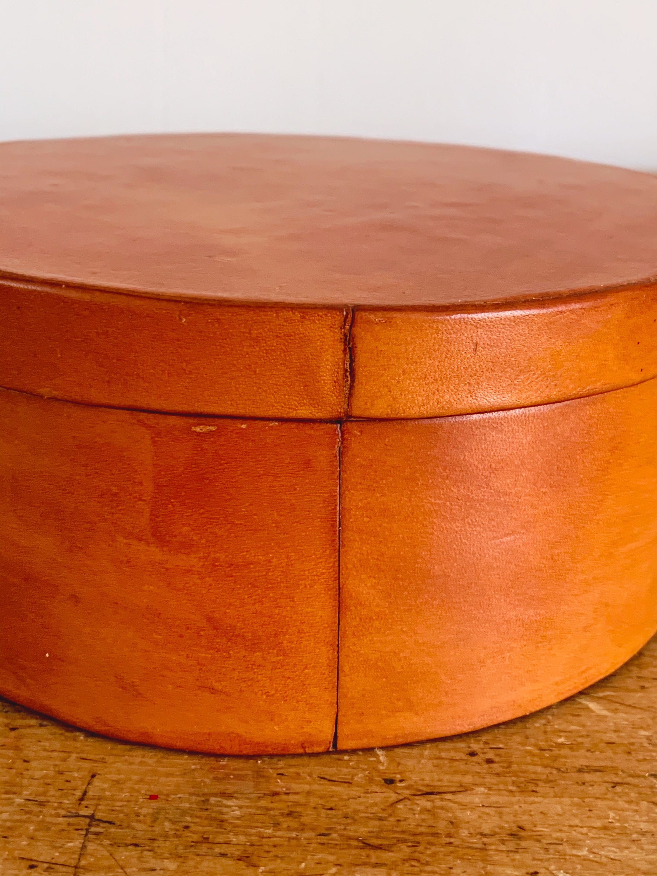 Vintage Leather Covered Wood Round Storage Box with Lid | Home and Office Organization