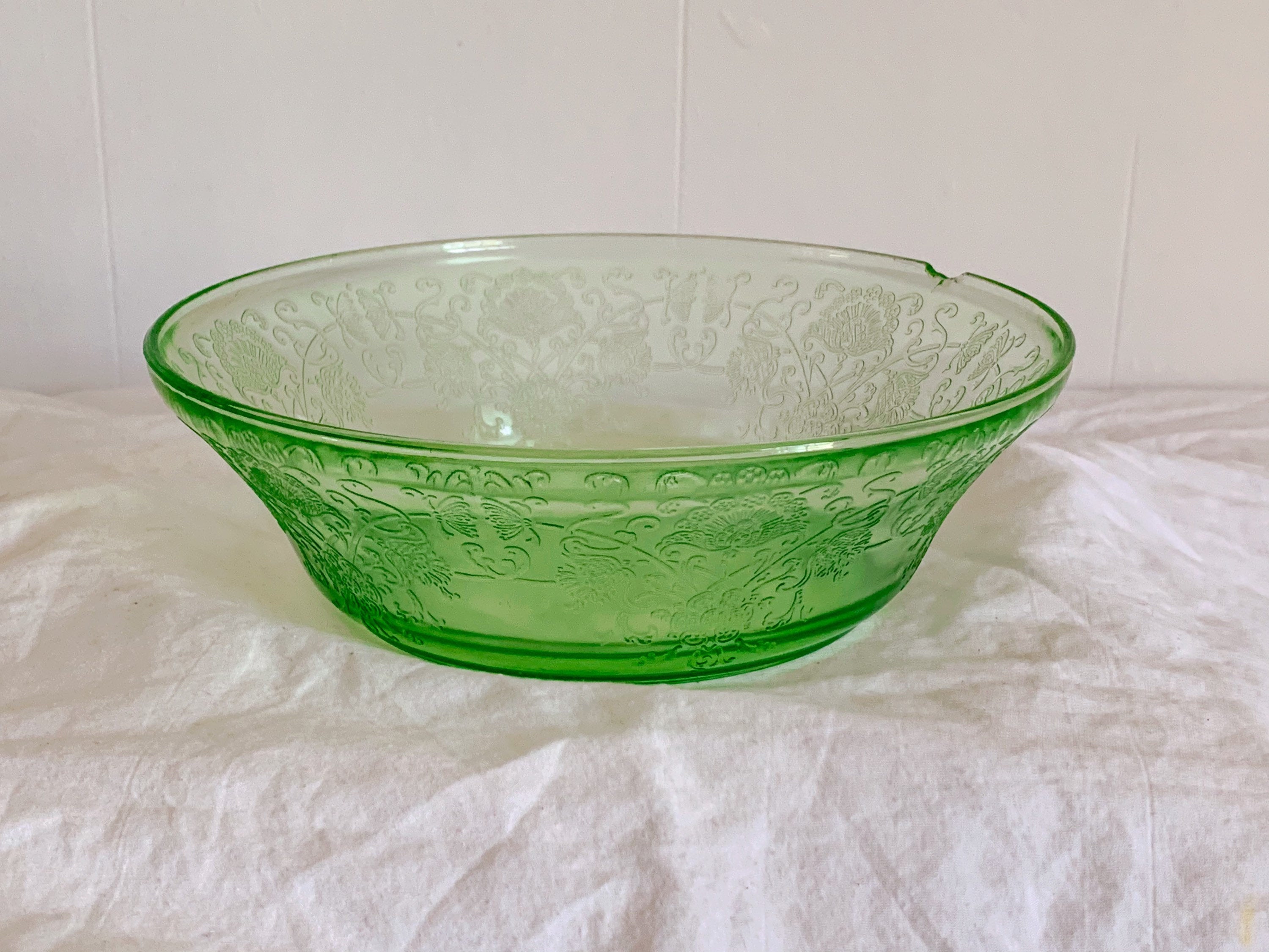 Variety of Vintage 1930s Green Depression Glass Serving Bowls, Plates, Dessert Platter and Cup