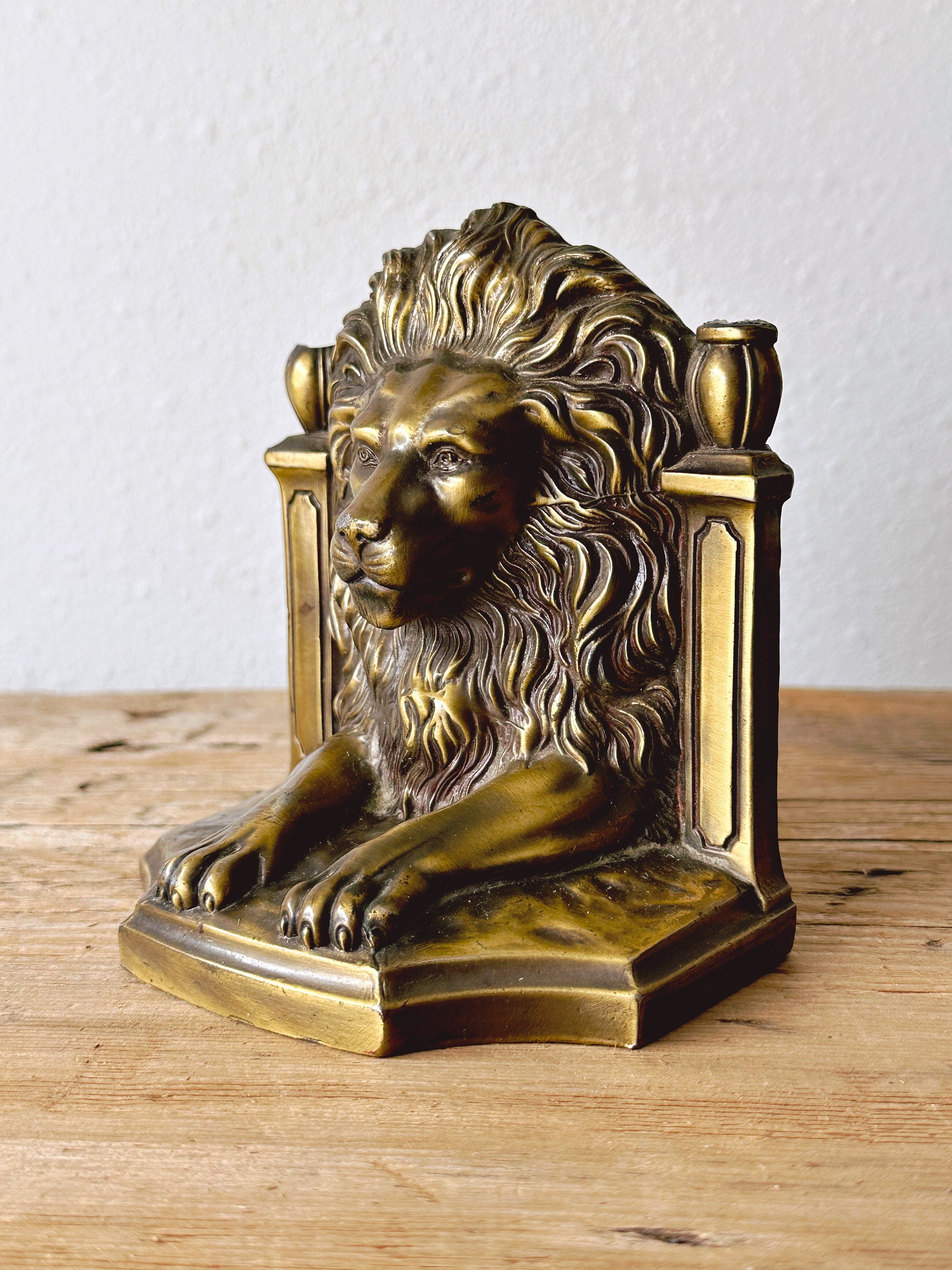 Vintage Lions Head Bookend in Antique Brass Finish by PM Craftsman | SINGLE | Gold Metal Lion Ornate Bust Library and Office Decor