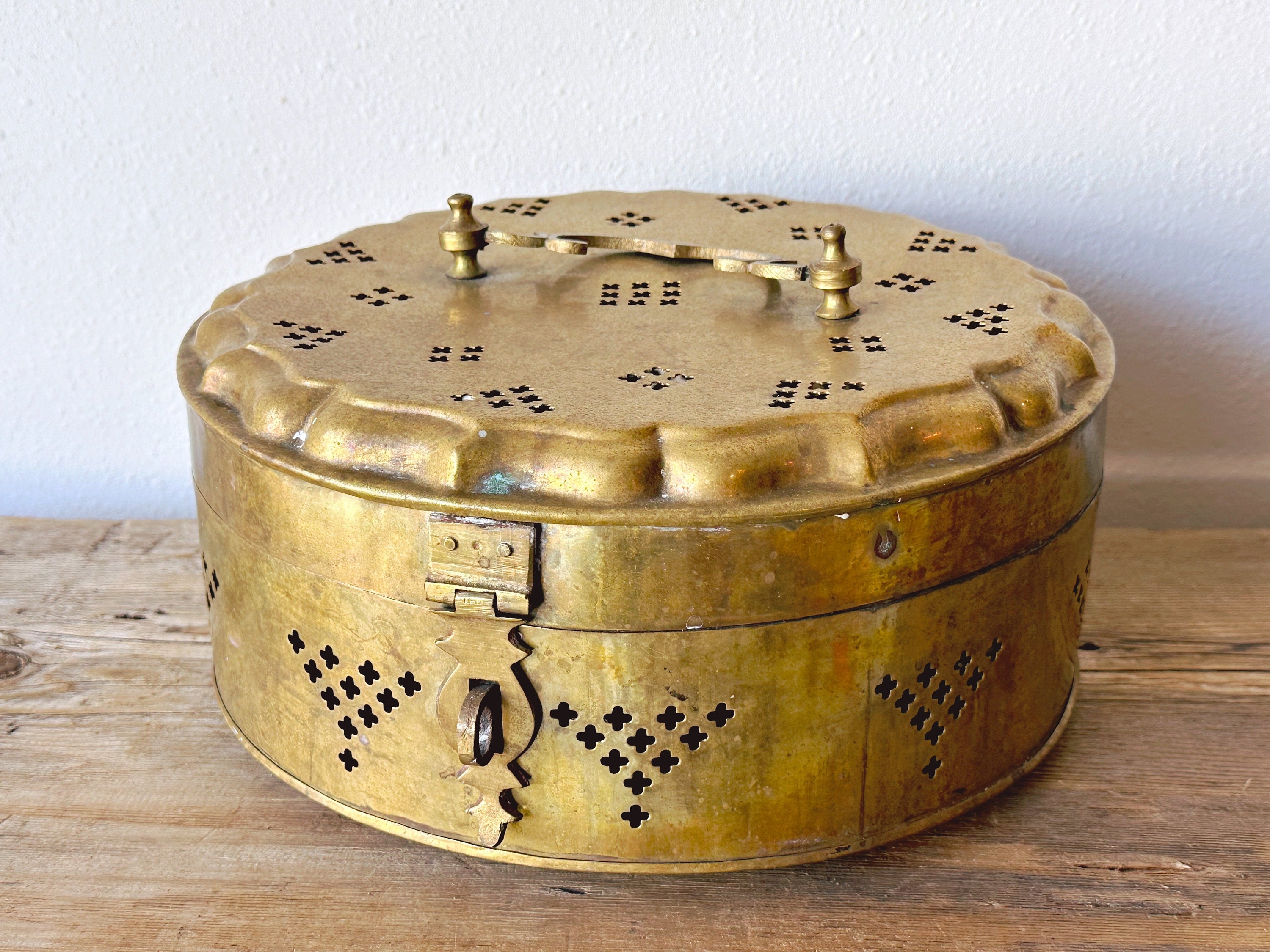 XL Vintage Pierced Brass Round Cricket Box Made in India | Boho Chic Home Decor Storage Box | Jewelry Box Keepsake Box | Home Organization