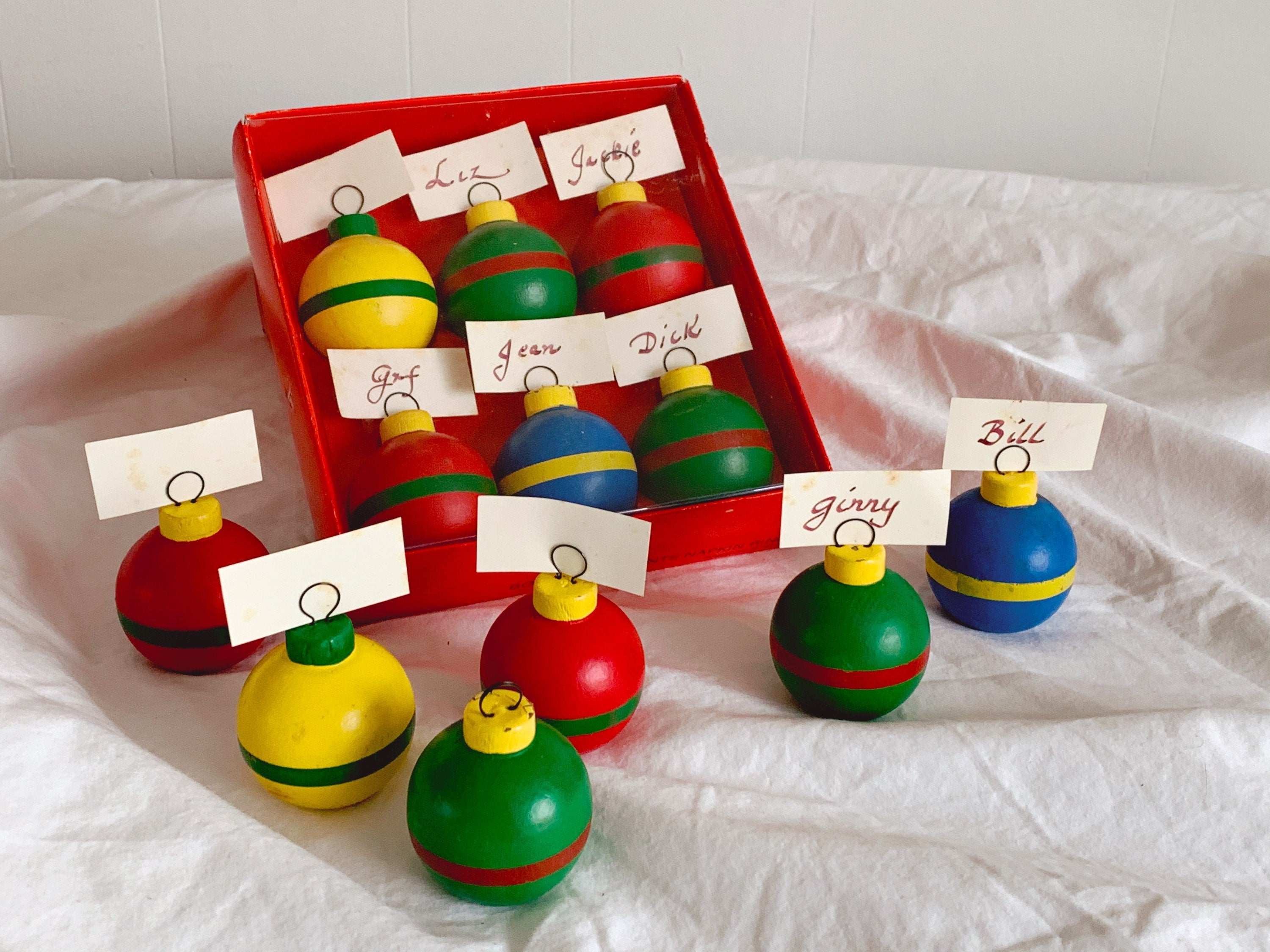 Vintage Set of 6 Dept 56 Wood Christmas Place Card Holders or Ornaments | Christmas Table Decor