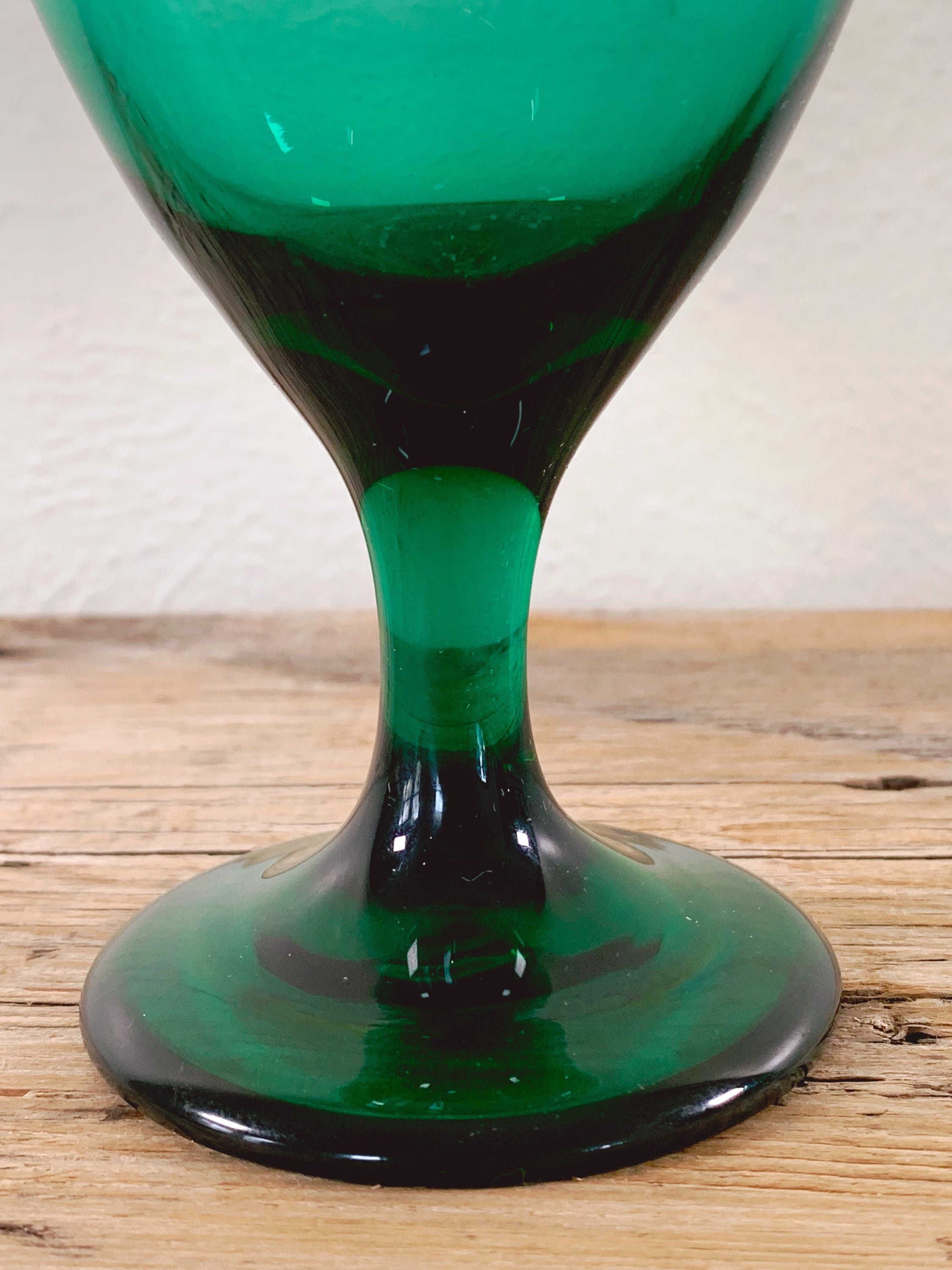 Vintage Pair of Large Green Glass Wine/water Glasses Goblets 