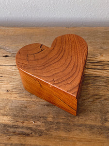Vintage Hand Carved Heart Shaped Wood Jewelry Box with Lid | Storage Keepsake Box Office Decor | Gift for Her Valentine's Day Gift