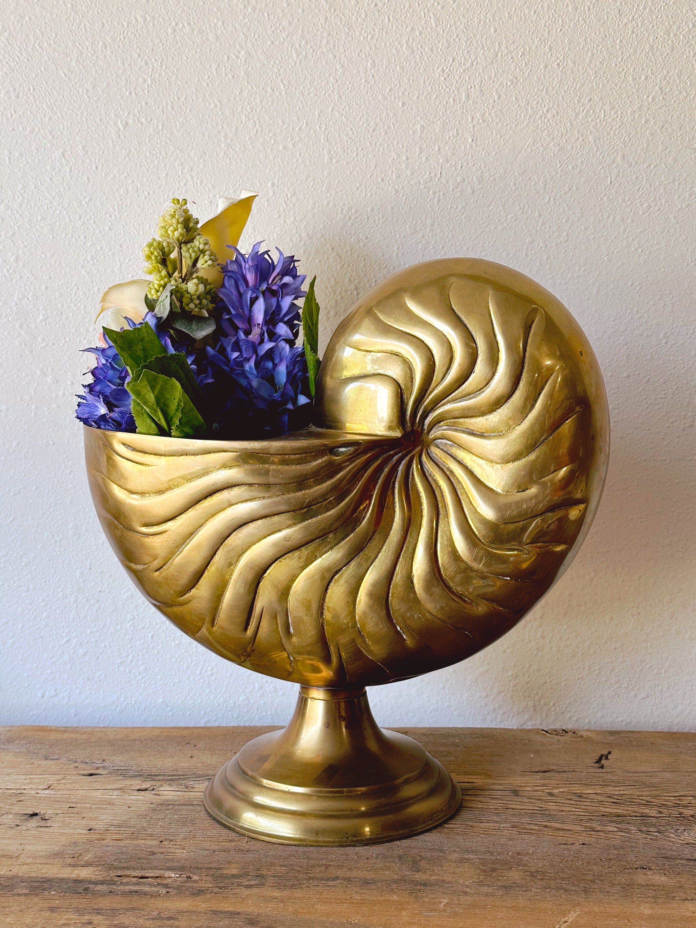 Hollywood Regency Polished Bronze Nautical Seashell Footed Planter